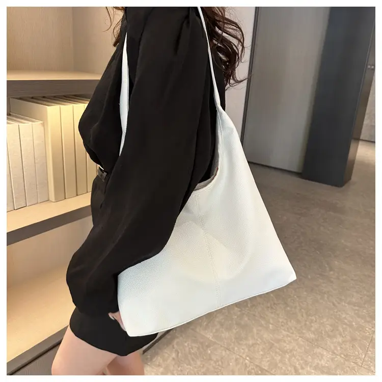 Trendy Underarm Bag for Women Large Capacity Elegant Shoulder — feature 19
