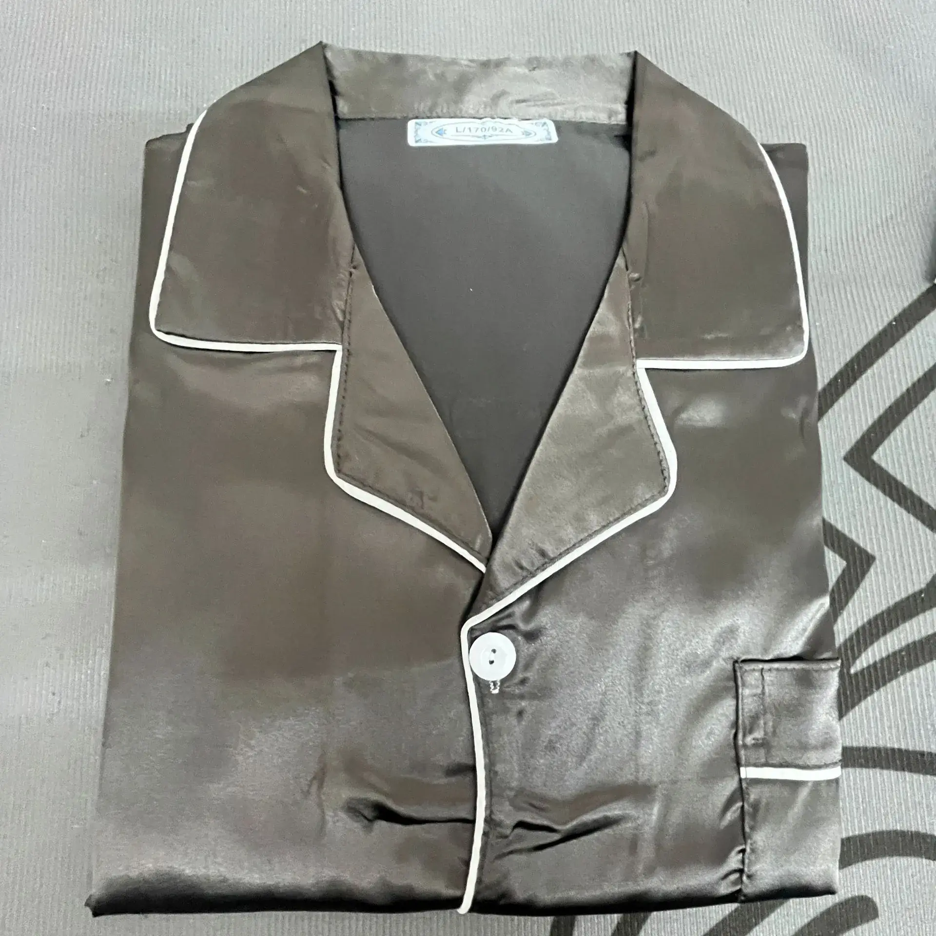 Brown [short sleeve shorts]]