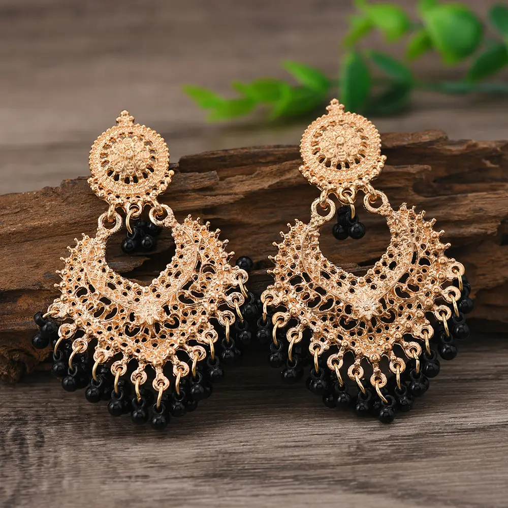 Cross-Border Vintage Bohemian Ethnic Style Earrings for Women, Elegant Hollow Heart-Shaped Studs, Long Bell-Shaped Indian Accessories