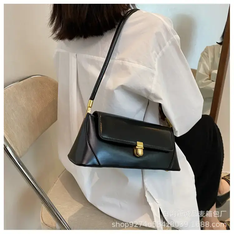 Women's White French Niche Shoulder Bag 2023 — feature 10
