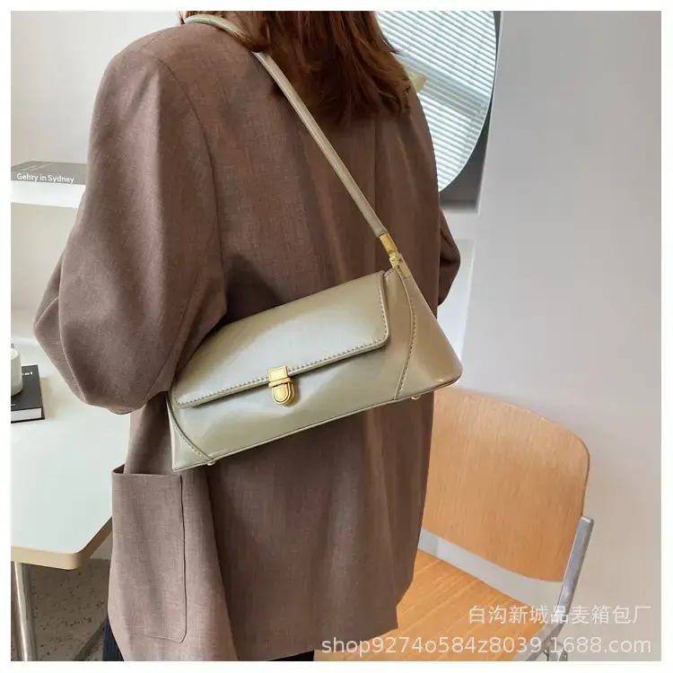 Women's White French Niche Shoulder Bag 2023 — feature 11