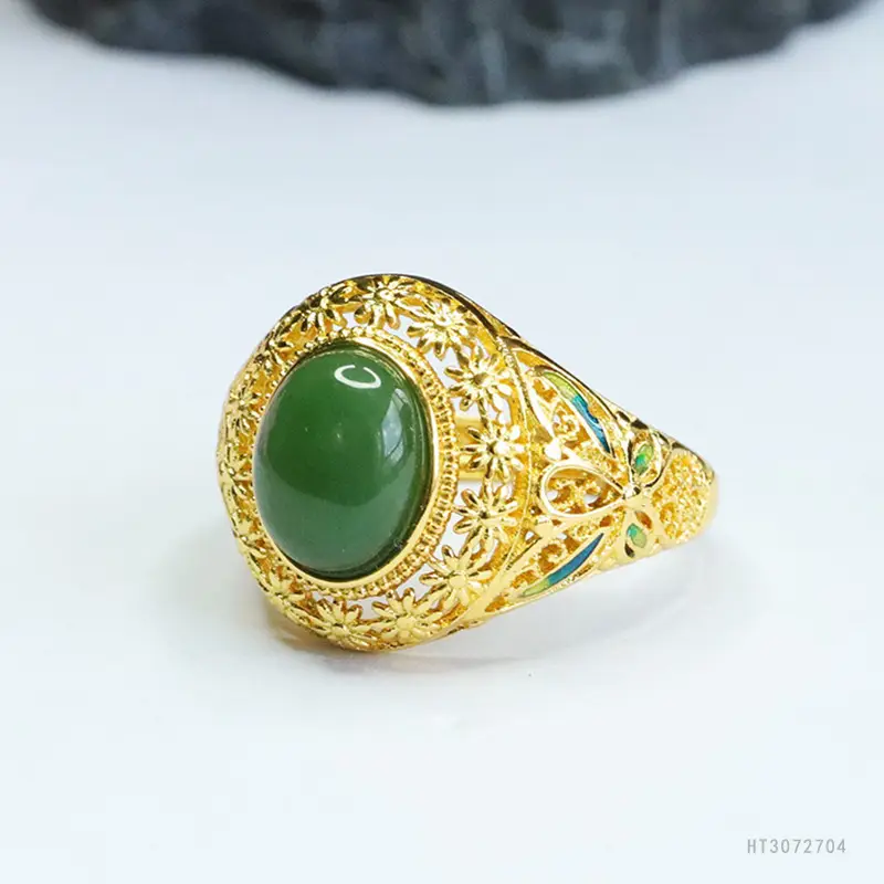 Guan Yu Jade Ring Green Emerald Vintage Gold - Image 5