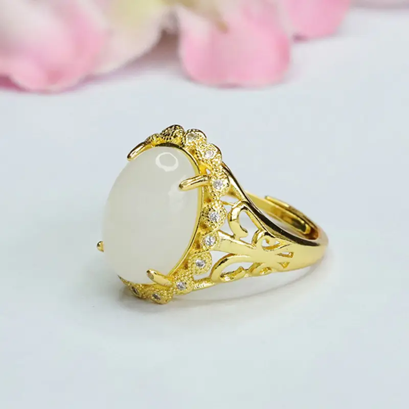 Guan Yu White Jade Ring with Gold Plating - Image 4