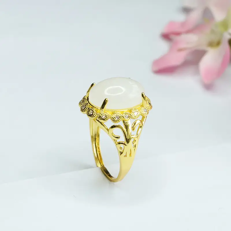 Guan Yu White Jade Ring with Gold Plating — feature 11
