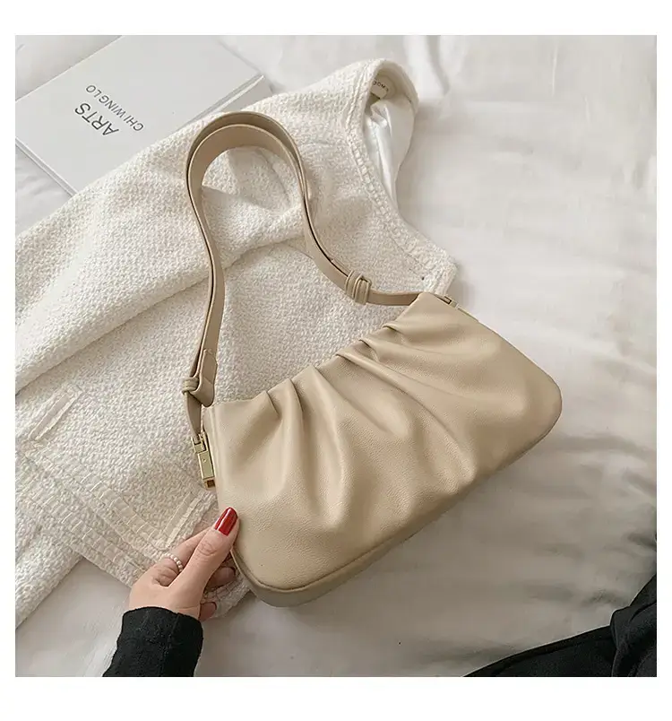 Black Retro Folded Shoulder Bag for Women — feature 19