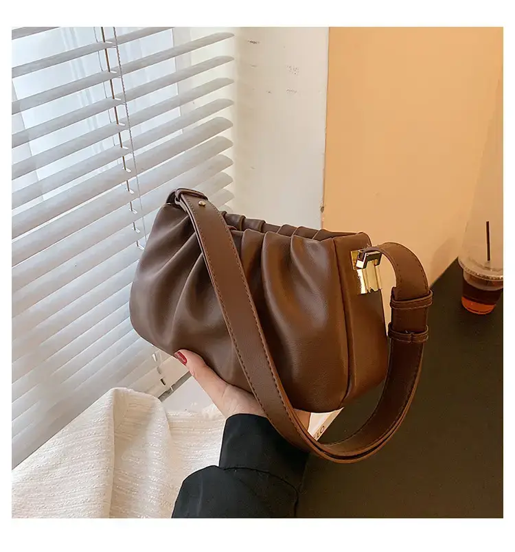 Black Retro Folded Shoulder Bag for Women — feature 24