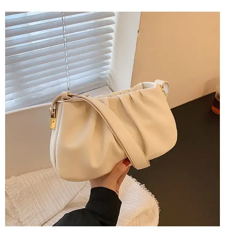 Black Retro Folded Shoulder Bag for Women — feature 26