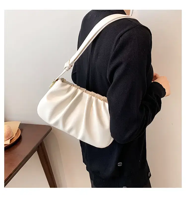 Black Retro Folded Shoulder Bag for Women — feature 31