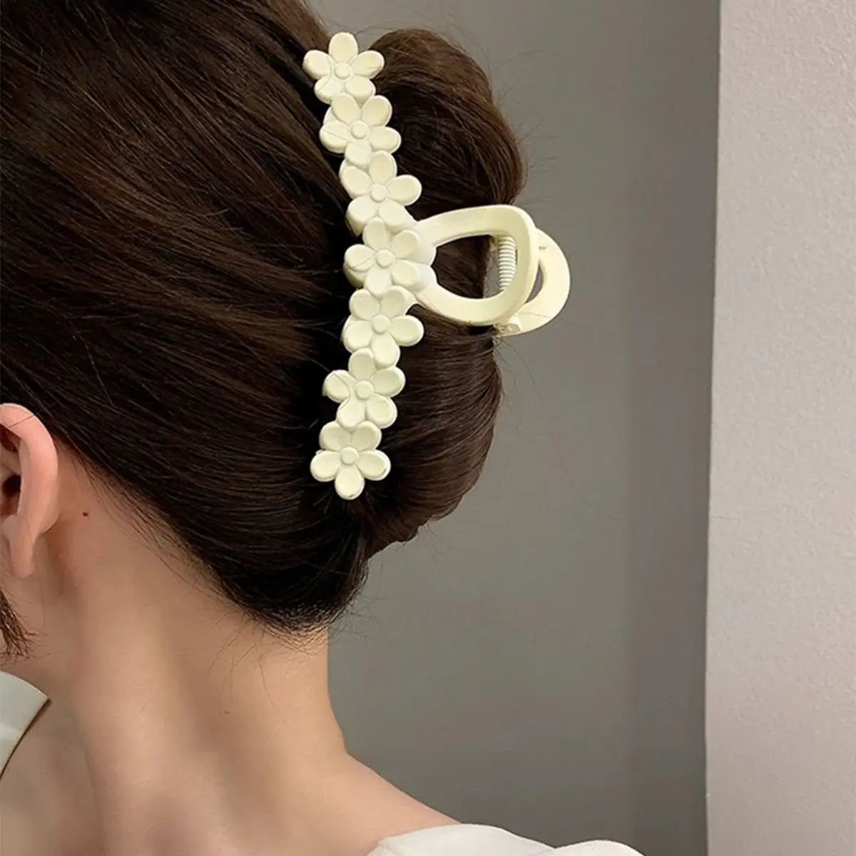 Pink Flower Hair Clip 13cm Large Easy Apply — feature 3