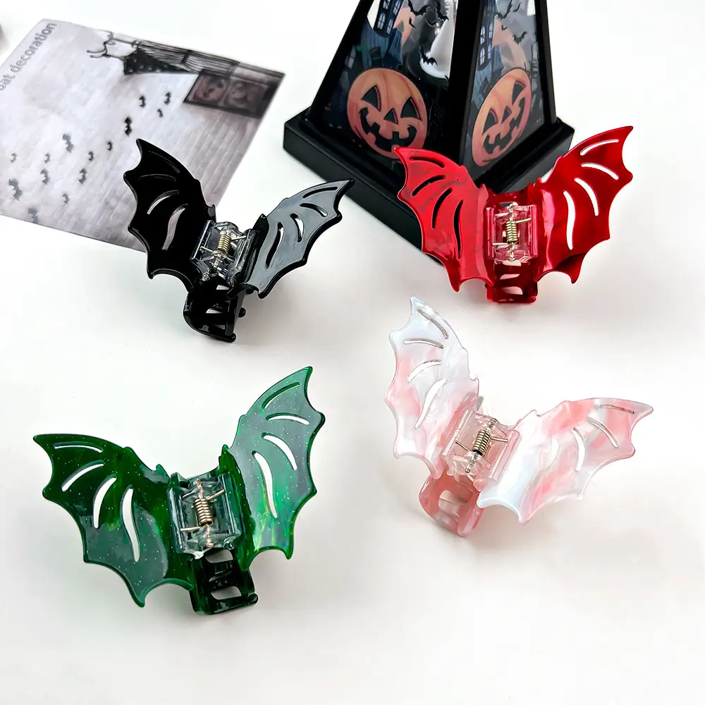 Christmas Bat Hairpin Clip for Kids & Teens - Image 10