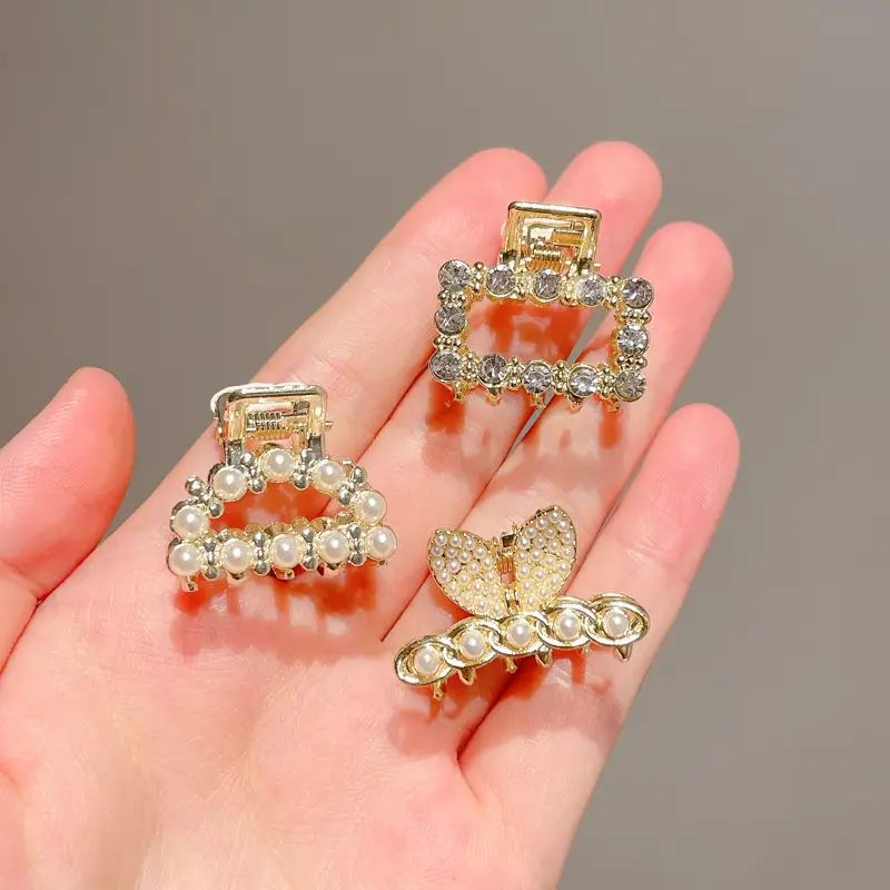 Elegant Pearl Hairpin for Women with Clip Design - Image 6