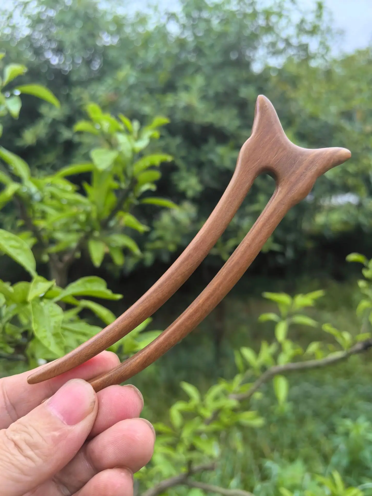 Ear double green sandalwood