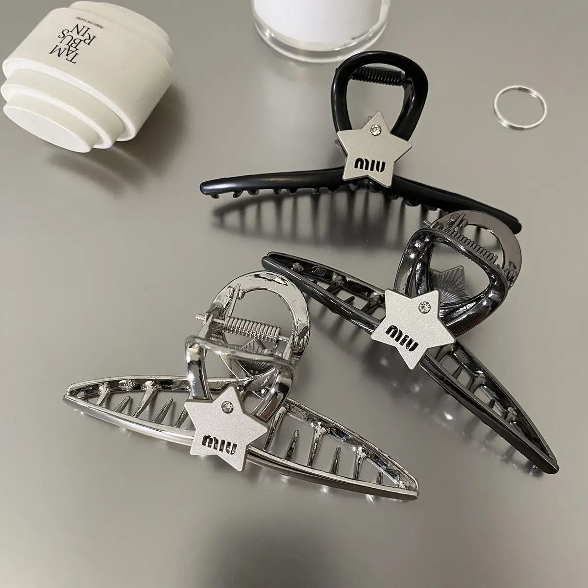 2023 Shark Clip Korean Butterfly Double C Gripper High-End Style — feature 7