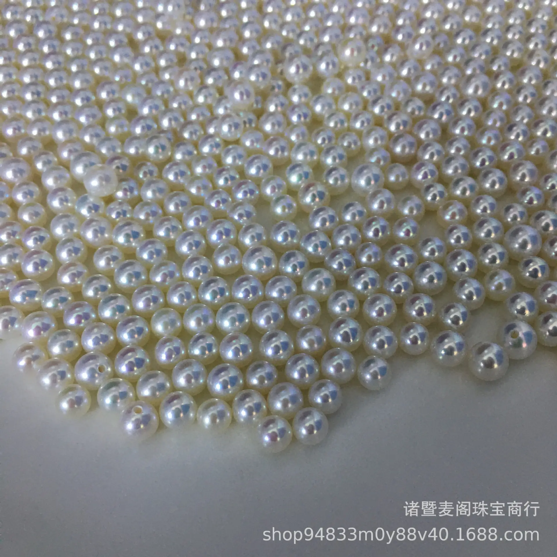 Aurora Freshwater Pearl 3-4-4.5mm Round Beads - Image 3
