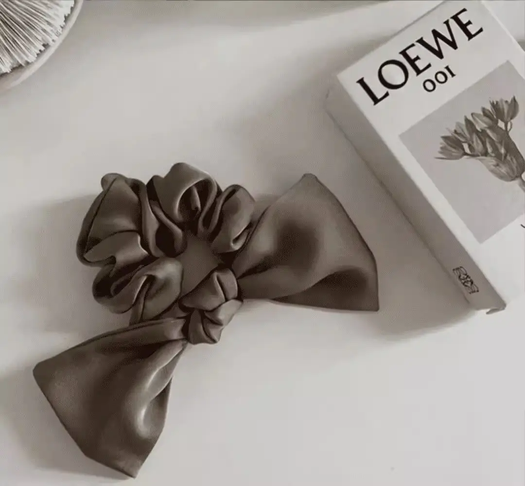 Summer Black Bow Satin Hair Ring for Women — feature 8