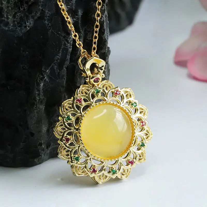Golden Sunflower Pendant Necklace with Natural Amber Center - Image 5
