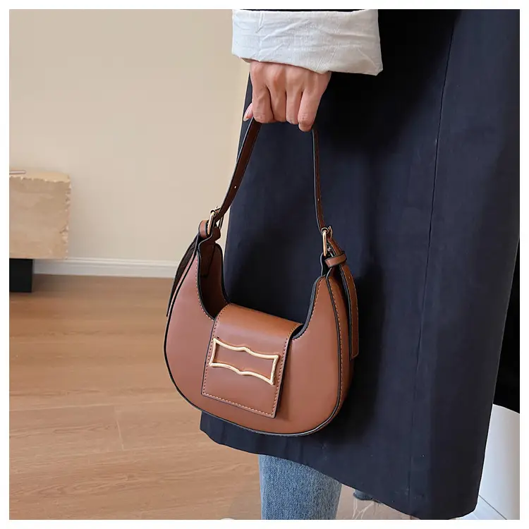Women's 2023 Summer Handbag Underarm Style Beige — feature 19