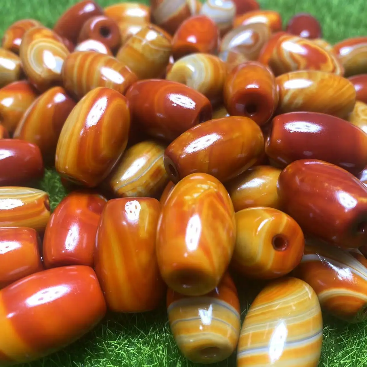 Red Agate Jujube Beads 15x22mm Wholesale - Image 3