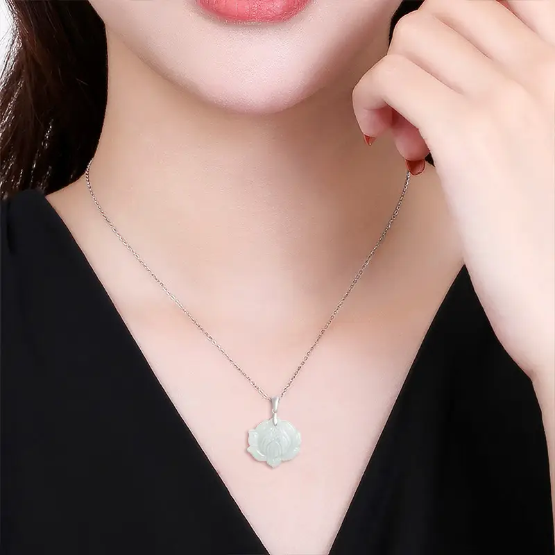 S925 Silver Lotus Pendant Ice Jade Women's Necklace - Image 4