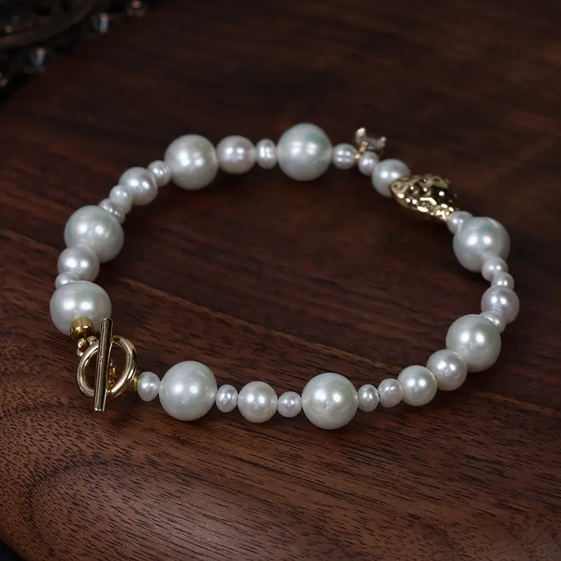 Vintage Natural Pearl Bracelet with Heart Pendant & Gold Clasp - Image 5