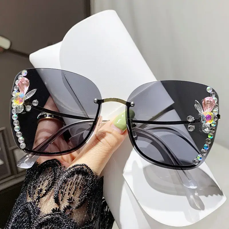 Korean Style Rhinestone Sunglasses Women UV Protective - Image 6
