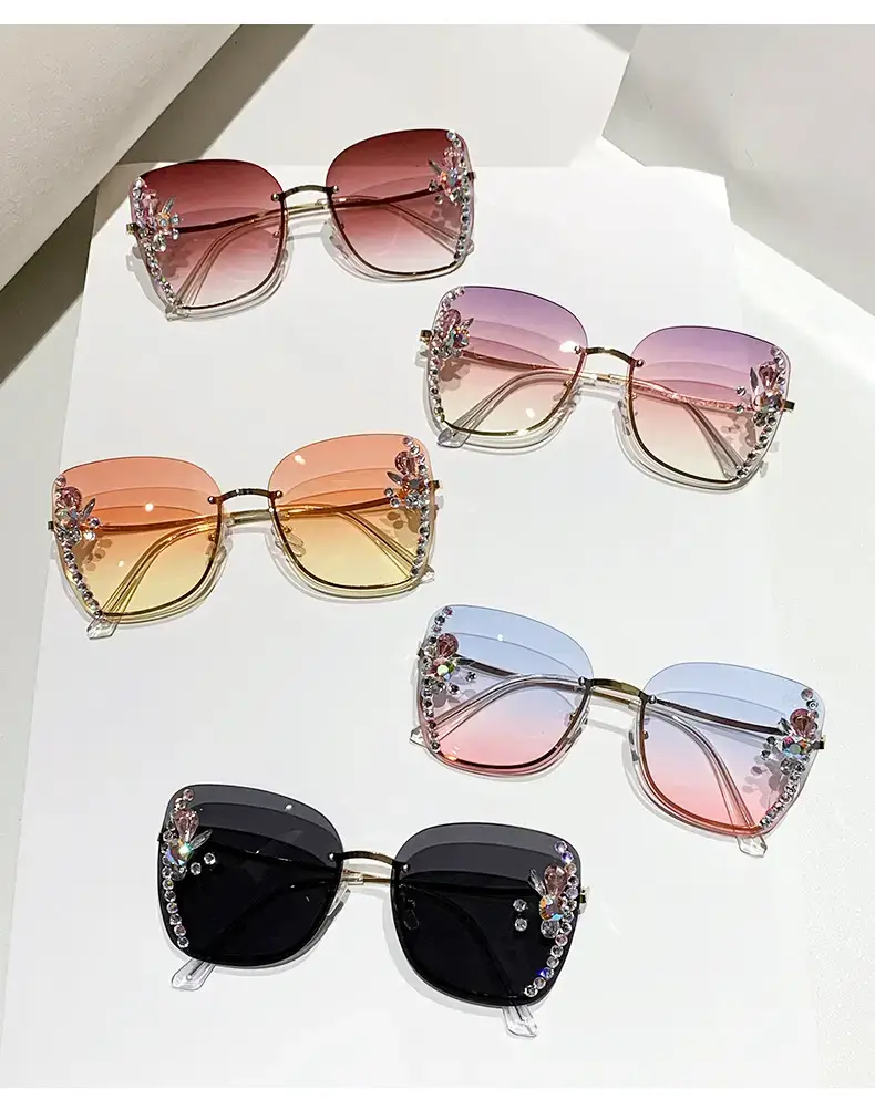 Korean Style Rhinestone Sunglasses Women UV Protective — feature 4