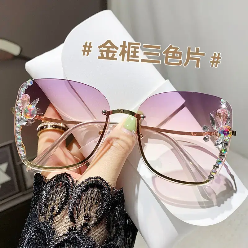 Korean Style Rhinestone Sunglasses Women UV Protective - Image 2