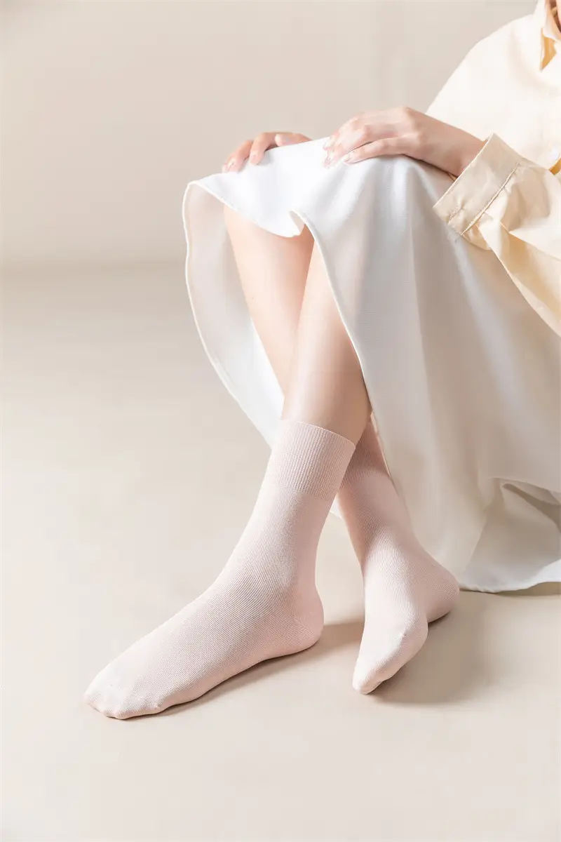 Socks Women's Summer Thin Moon Socks Solid Color Cotton Socks Mid-length Socks Breathable Girls Stockings Summer Boneless Stacked Socks — feature 2