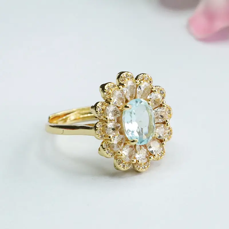 Guan Yu Blue Gemstone Ring with Floral Design - Image 4