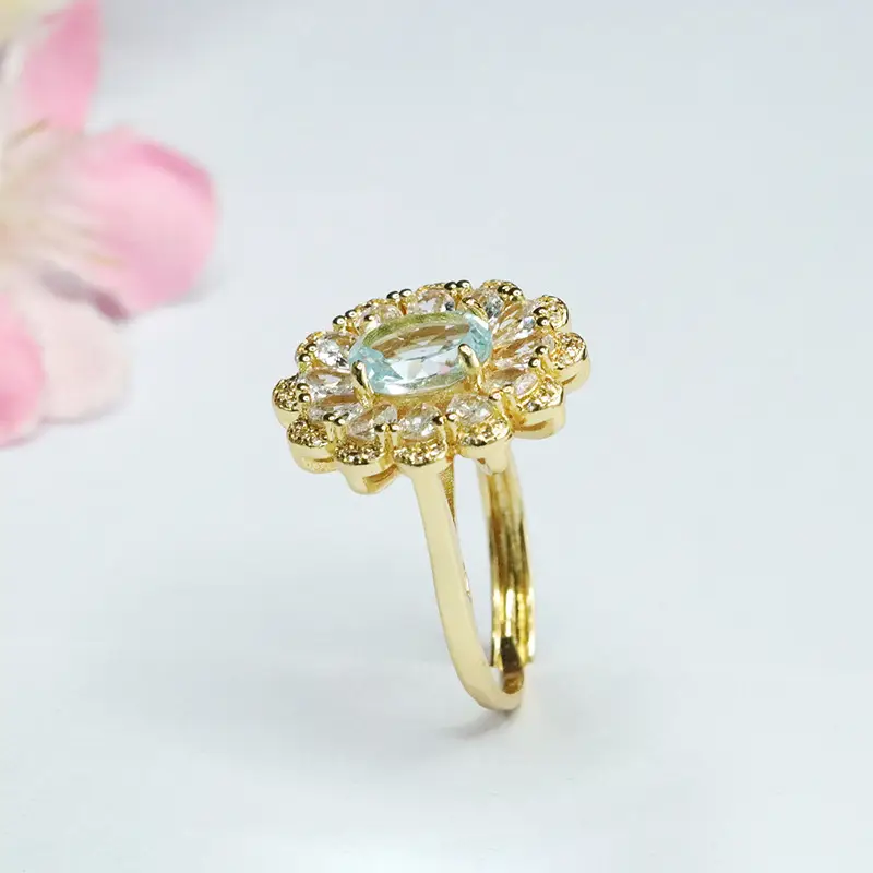 Guan Yu Blue Gemstone Ring with Floral Design - Image 5