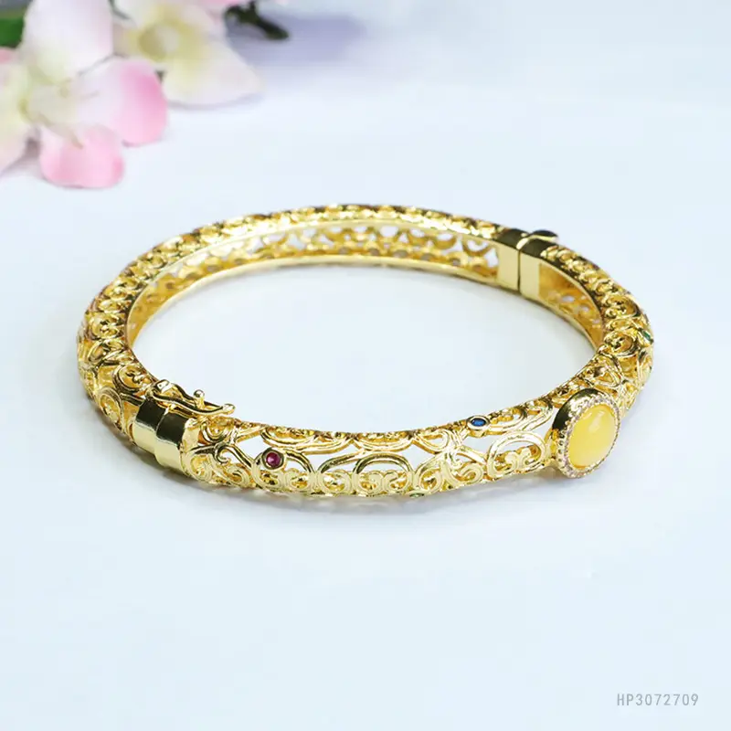 Gold Adjustable Vintage Amber Bracelet - Image 4