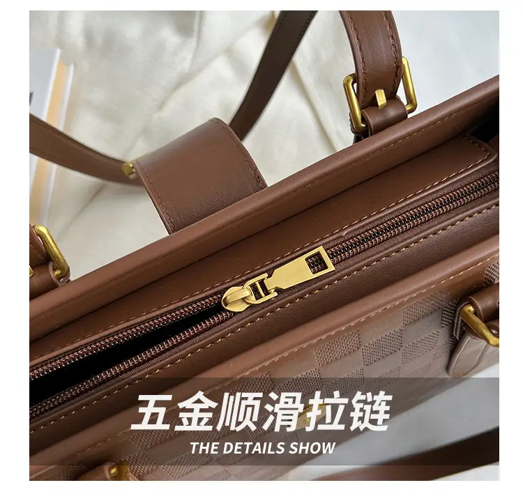 Large Capacity Brown White Textured Shoulder Bag for Women — feature 39