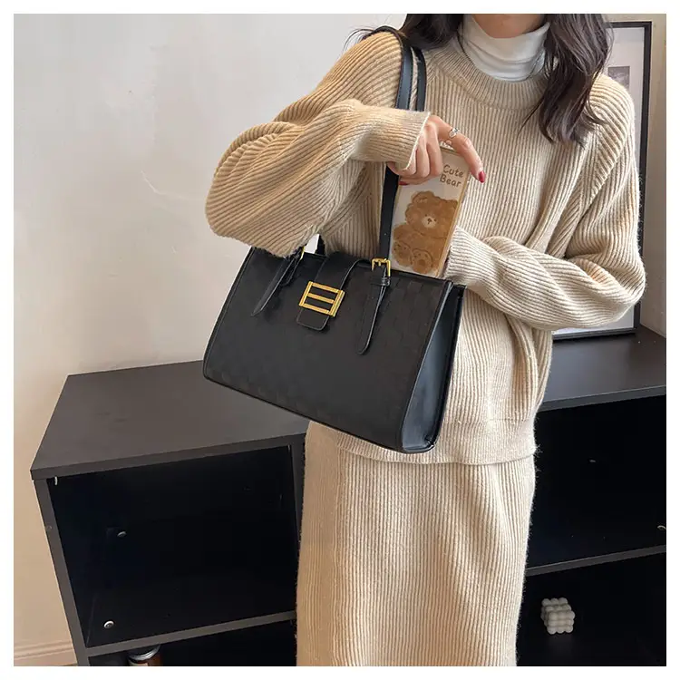 Large Capacity Brown White Textured Shoulder Bag for Women — feature 56