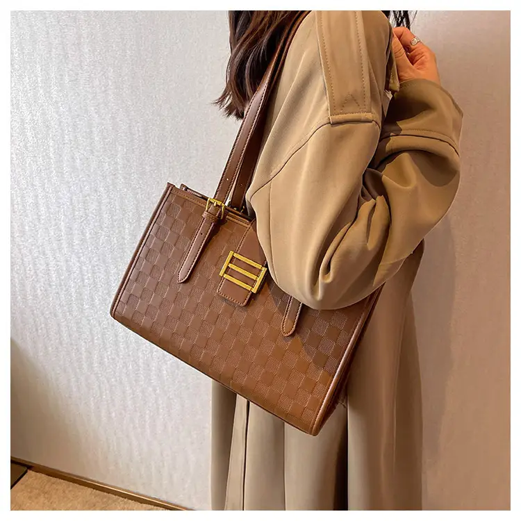 Large Capacity Brown White Textured Shoulder Bag for Women — feature 58