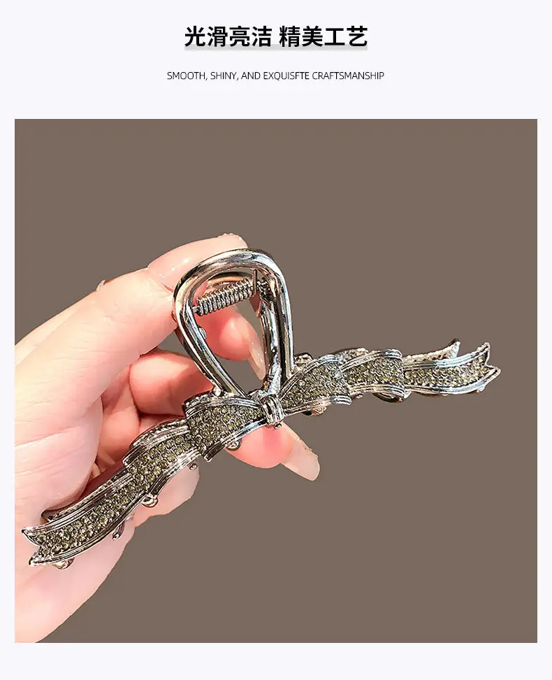 Korean Style Shark Clip Hairpin with Rhinestone Design — feature 3