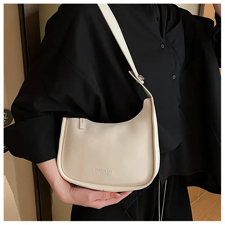 French Style Black Women's Shoulder Bag 2023 — feature 10