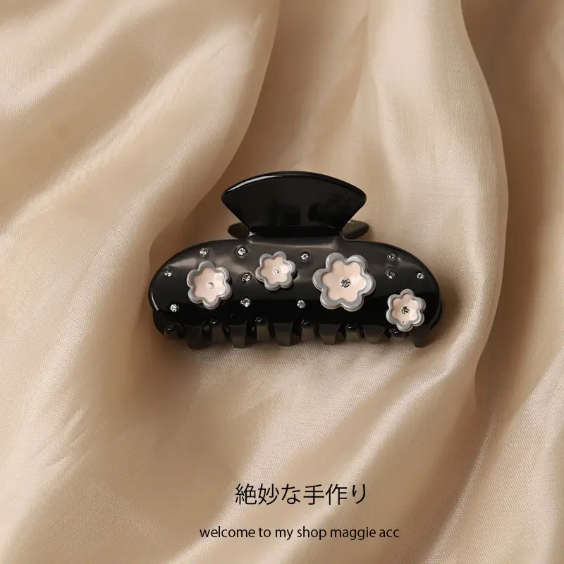 Flowers Black
