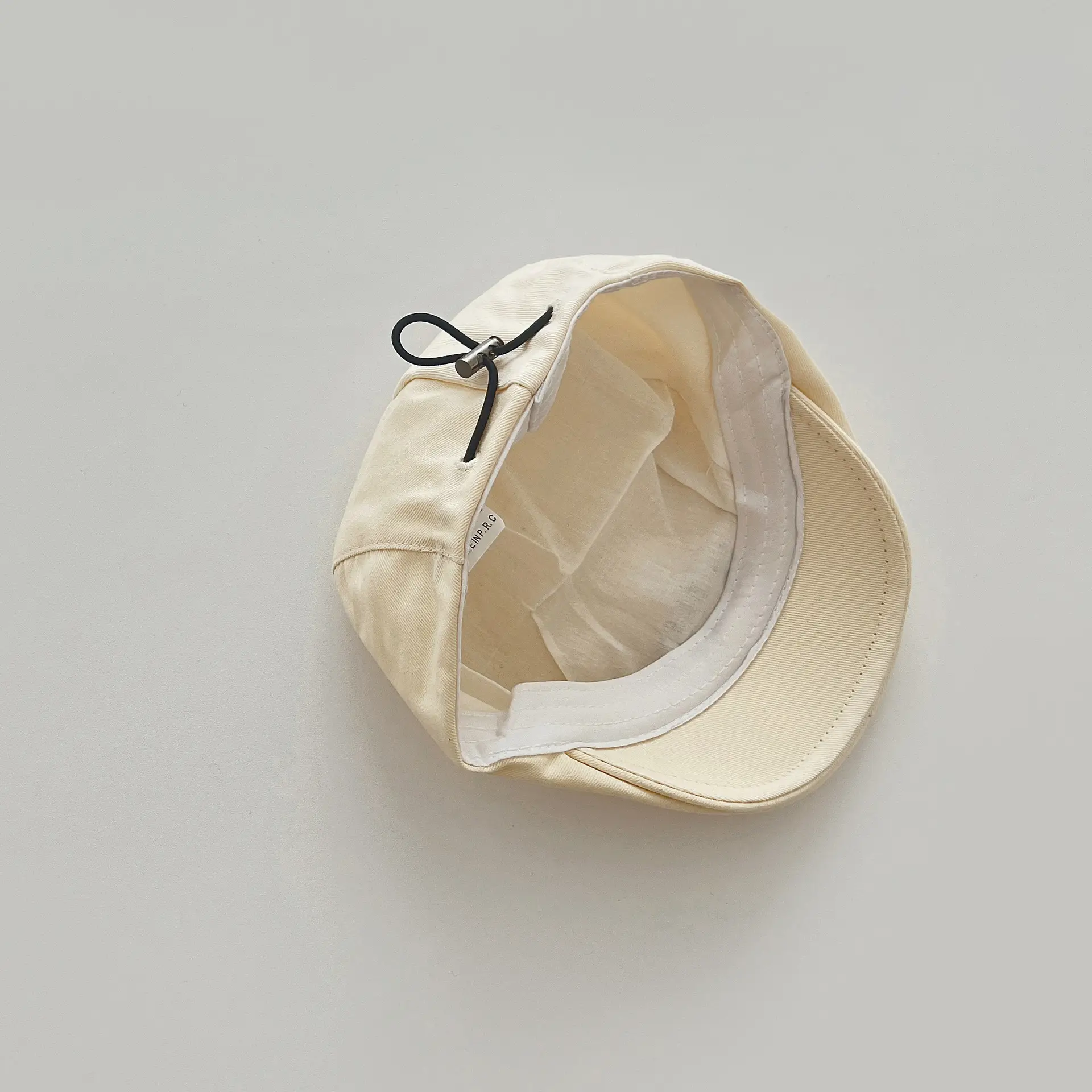 Kids Peaked Cap Black White All Season - Image 6