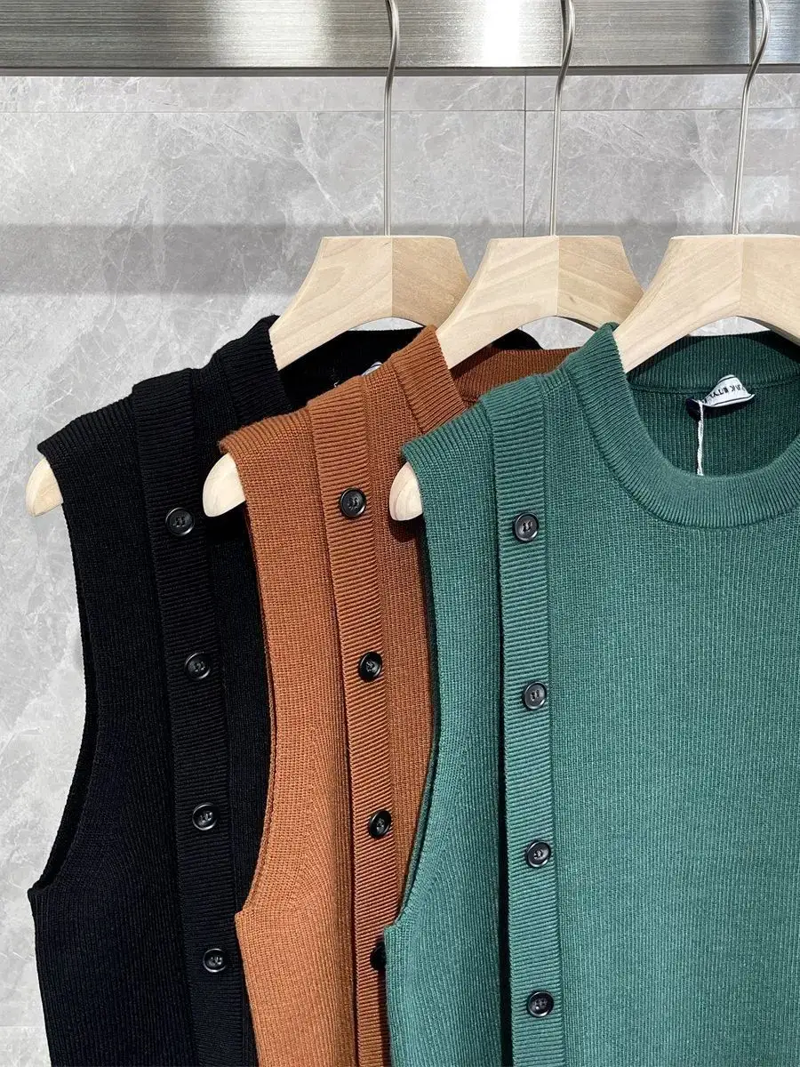 Men Sleeveless Button Pullover Vest Green - Image 4