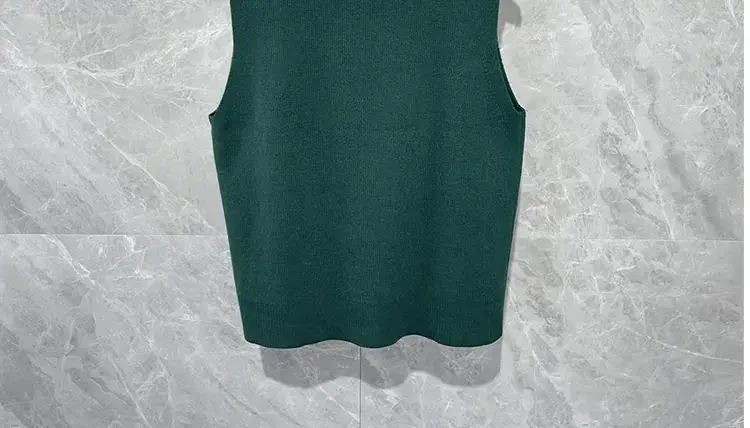 Men Sleeveless Button Pullover Vest Green — feature 8