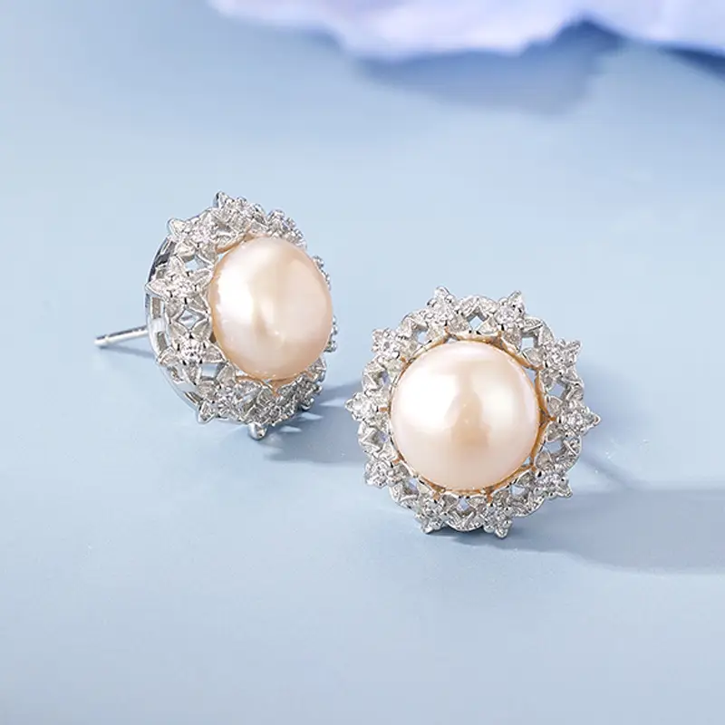 French Retro Pearl Earrings with Small Stars - Image 4