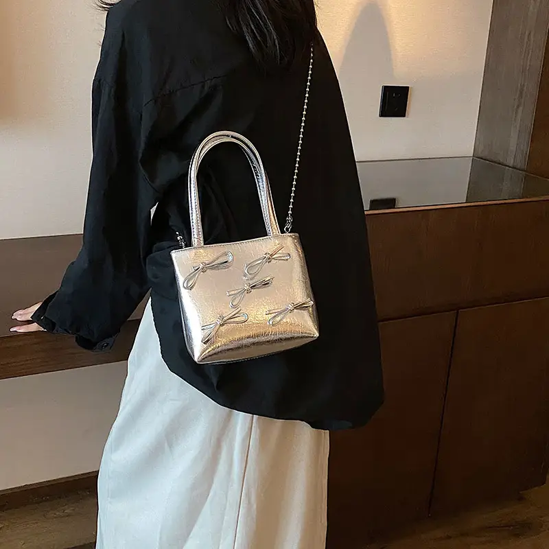 Silver Chain Shoulder Messenger Bag for Women - Image 4