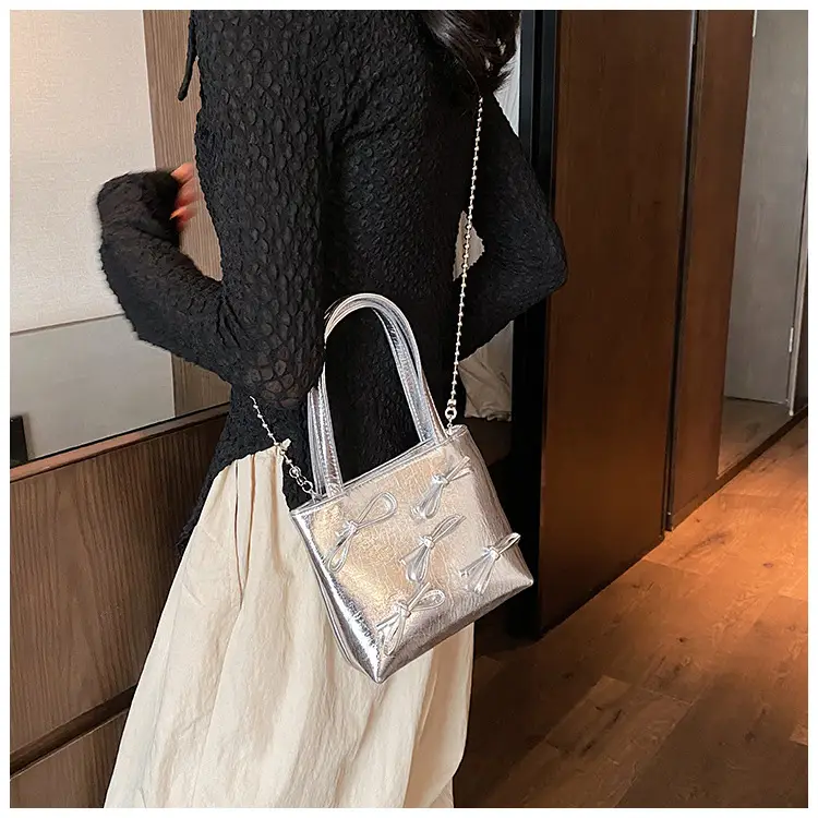 Silver Chain Shoulder Messenger Bag for Women — feature 9