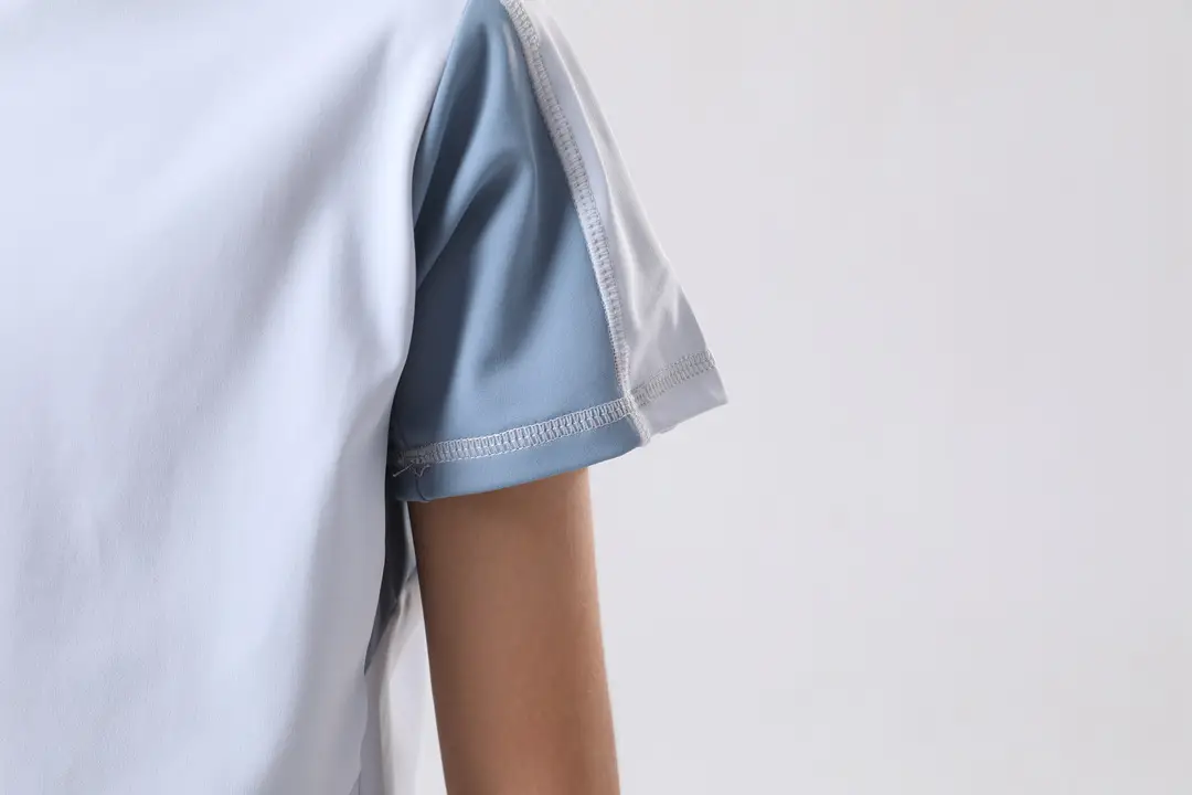 Men White Contrast T-Shirt 2024 Summer Back View — feature 12