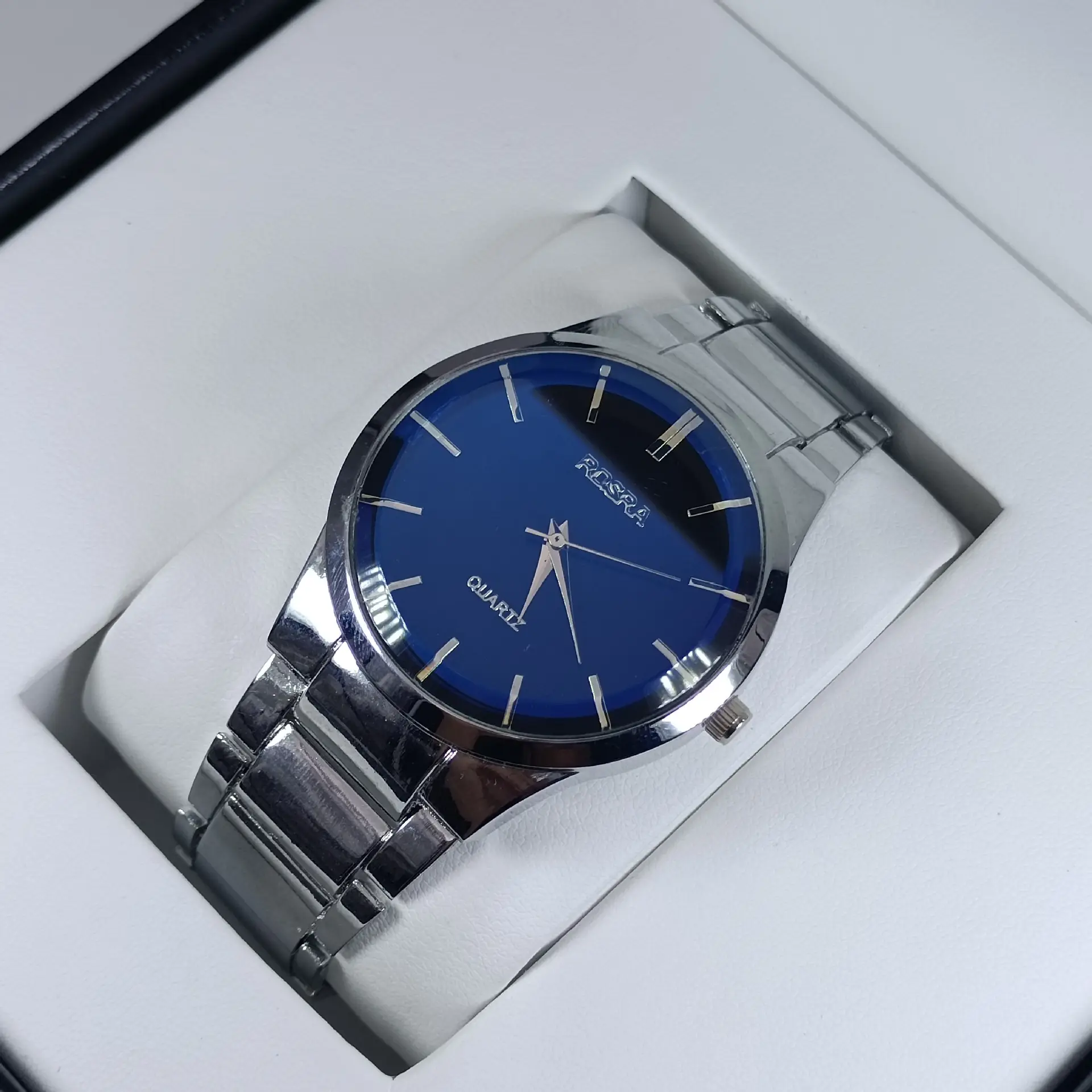 Gold Steel Belt Watch for Men Quartz — feature 5