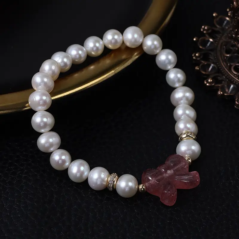 French Retro Pearl Bracelet with Butterfly Charm - Image 5