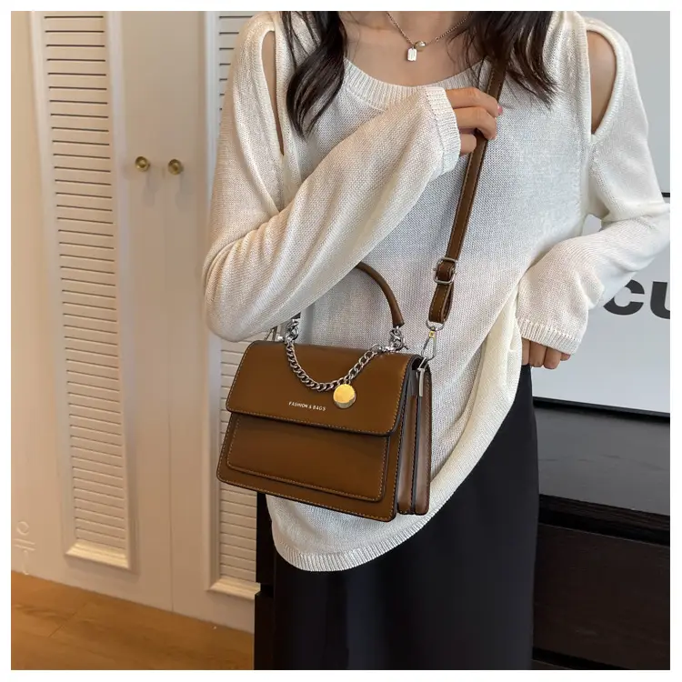 Women's Brown Leather Chain Crossbody Bag 2023 — feature 19