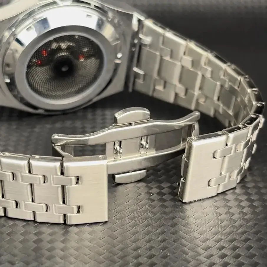 Men's 30m Waterproof Stainless Steel Watch with Calendar & Luminous Dial - Image 6