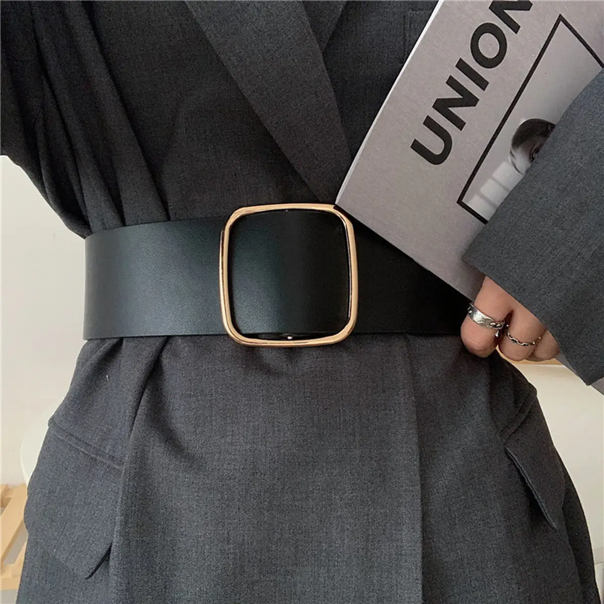 Women's Ultra-wide Imitation Leather Belt Black Brown Big Pin Buckle - Image 3