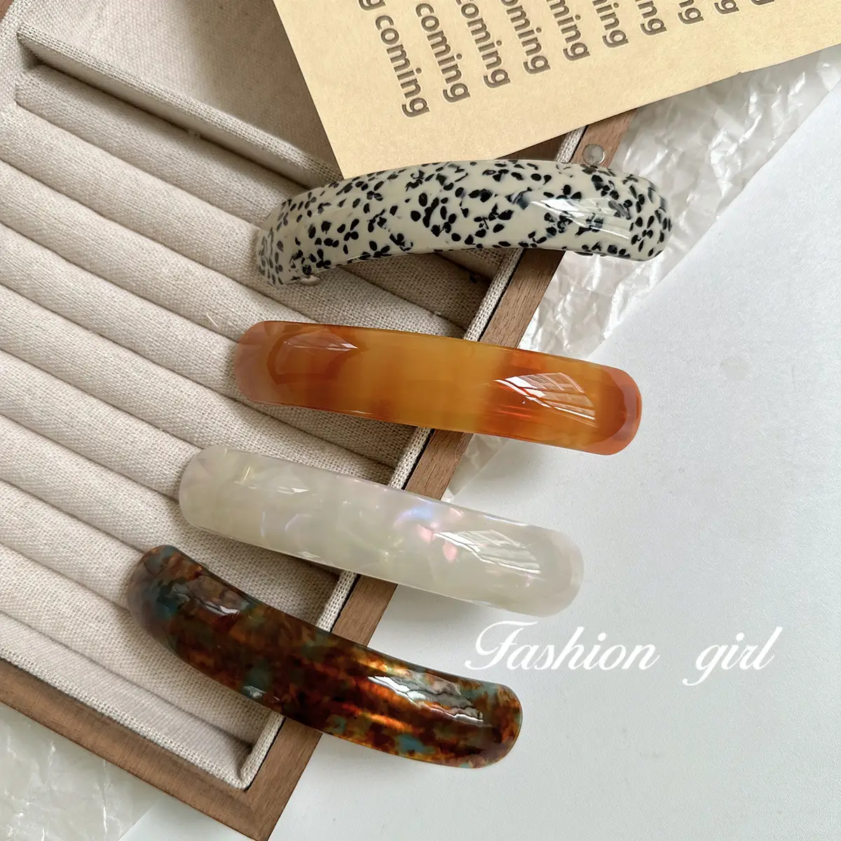 Aceticate Hairpin for Women, Retro Tortoiseshell, Fashionable Stylish Hairpin — feature 9
